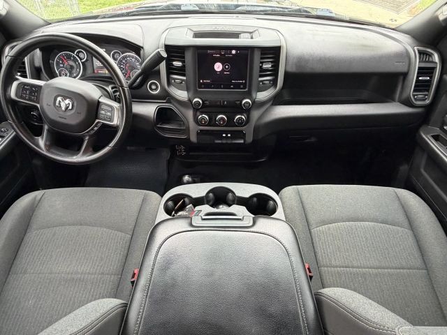 Ram 3500 Vehicle Full-screen Gallery Image 20