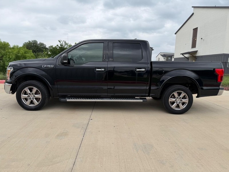 Ford F-150 Vehicle Full-screen Gallery Image 03