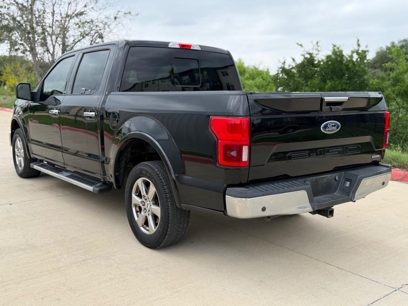 Ford F-150 Vehicle Full-screen Gallery Image 04