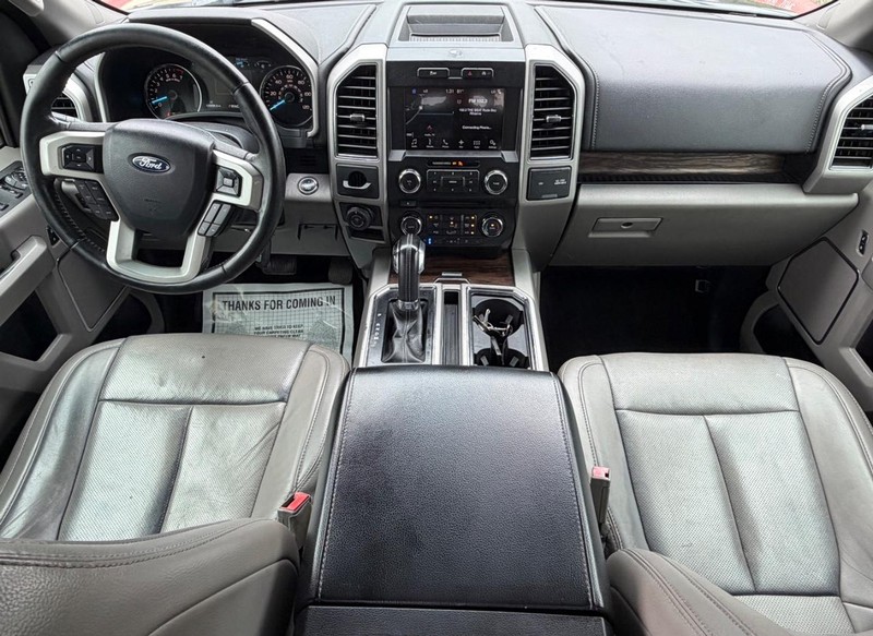 Ford F-150 Vehicle Full-screen Gallery Image 20