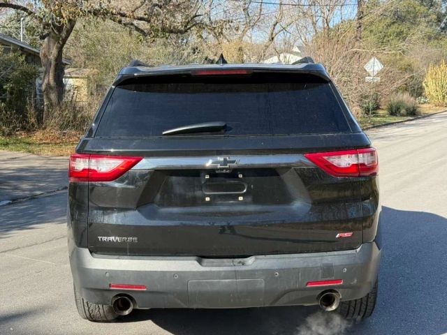 Chevrolet Traverse Vehicle Full-screen Gallery Image 05