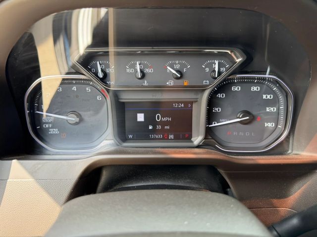 GMC Sierra 1500 Vehicle Full-screen Gallery Image 13