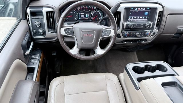 GMC Sierra 1500 Vehicle Full-screen Gallery Image 07
