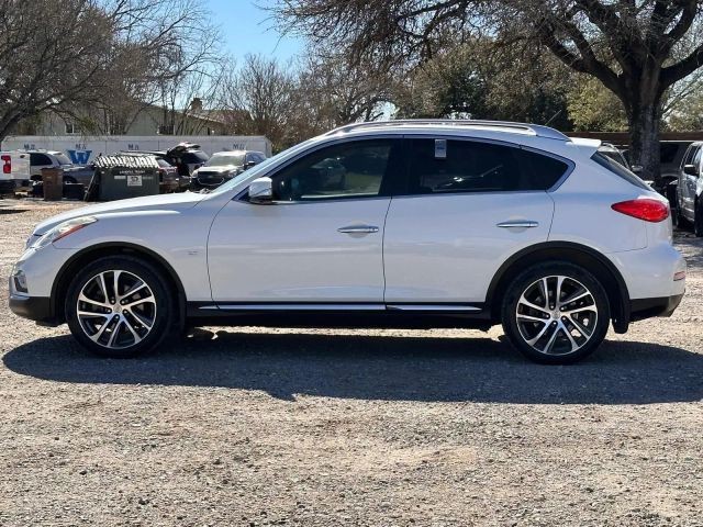 INFINITI QX50 Vehicle Full-screen Gallery Image 09