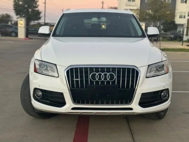 Audi Q5 Vehicle Full-screen Gallery Image 02