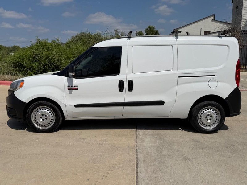 Ram ProMaster City Cargo Van Vehicle Full-screen Gallery Image 03