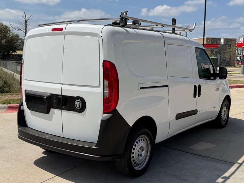 Ram ProMaster City Cargo Van Vehicle Full-screen Gallery Image 06