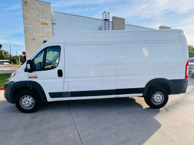 Ram ProMaster Cargo Van Vehicle Full-screen Gallery Image 03