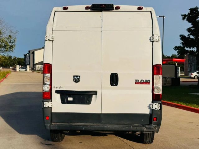 Ram ProMaster Cargo Van Vehicle Full-screen Gallery Image 05