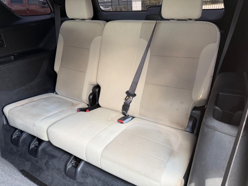 Chevrolet Traverse Vehicle Full-screen Gallery Image 19