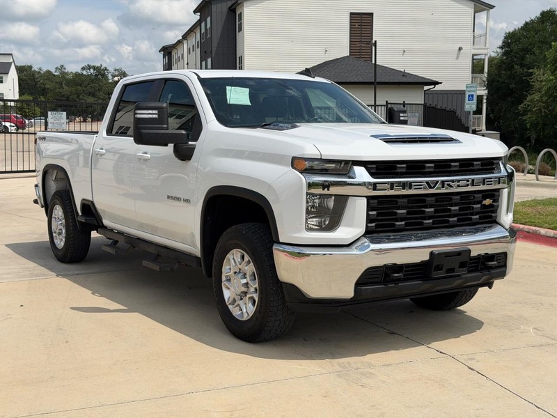 Chevrolet Silverado 2500HD Vehicle Full-screen Gallery Image 08