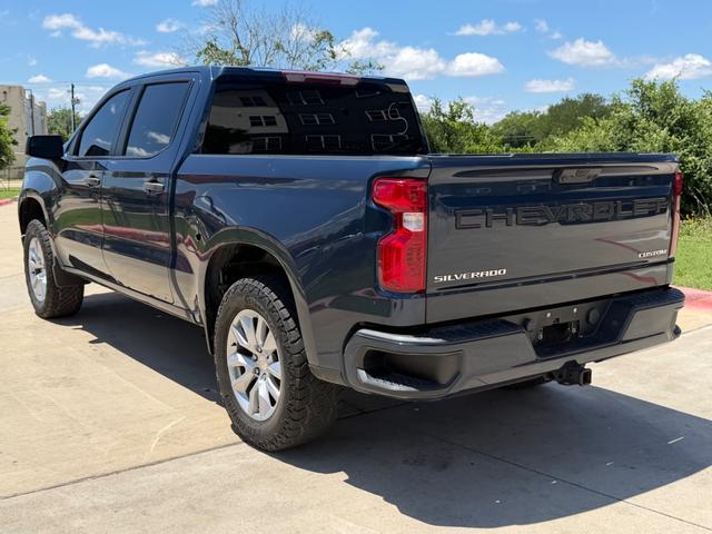Chevrolet Silverado Vehicle Full-screen Gallery Image 04
