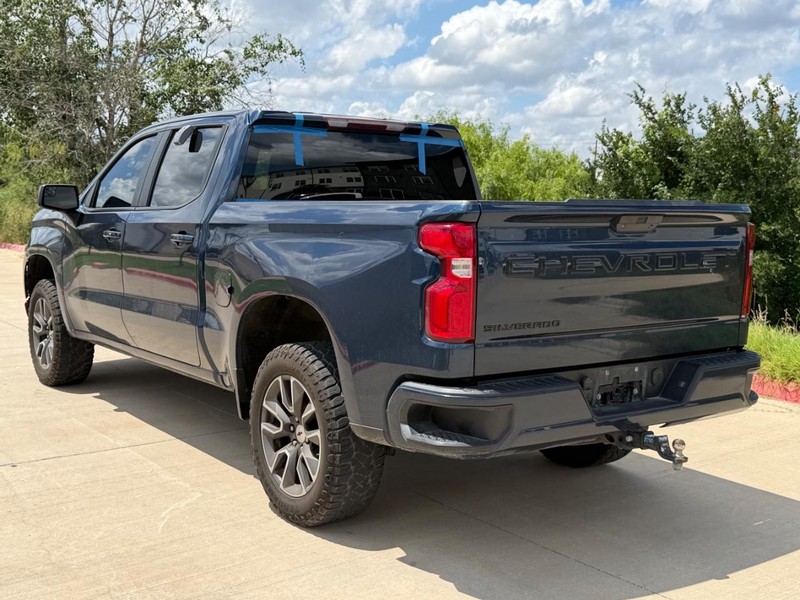 Chevrolet Silverado 1500 Vehicle Full-screen Gallery Image 04