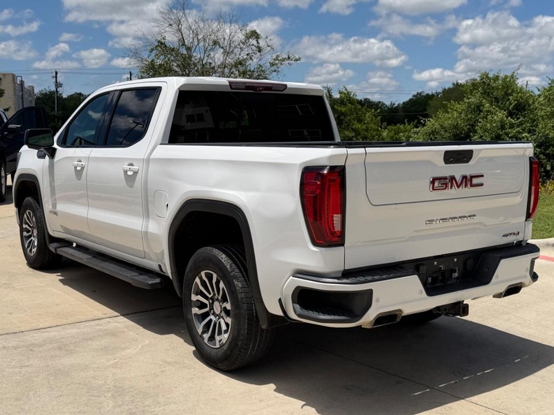 GMC Sierra 1500 Vehicle Full-screen Gallery Image 04