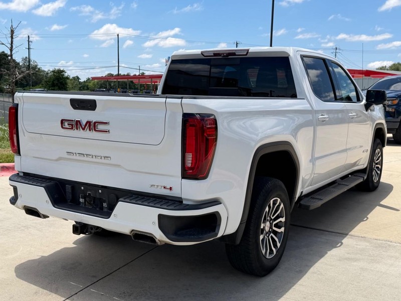 GMC Sierra 1500 Vehicle Full-screen Gallery Image 06