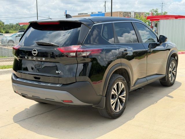 Nissan Rogue Vehicle Full-screen Gallery Image 06
