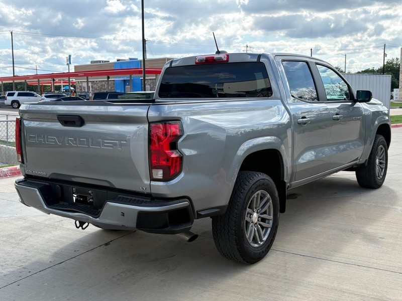 Chevrolet Colorado Vehicle Full-screen Gallery Image 06