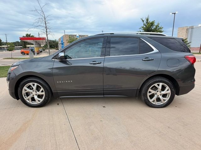 Chevrolet Equinox Vehicle Full-screen Gallery Image 03