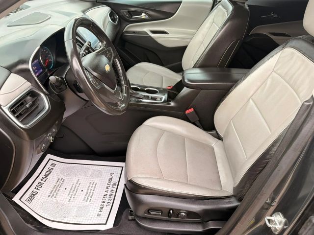 Chevrolet Equinox Vehicle Full-screen Gallery Image 12
