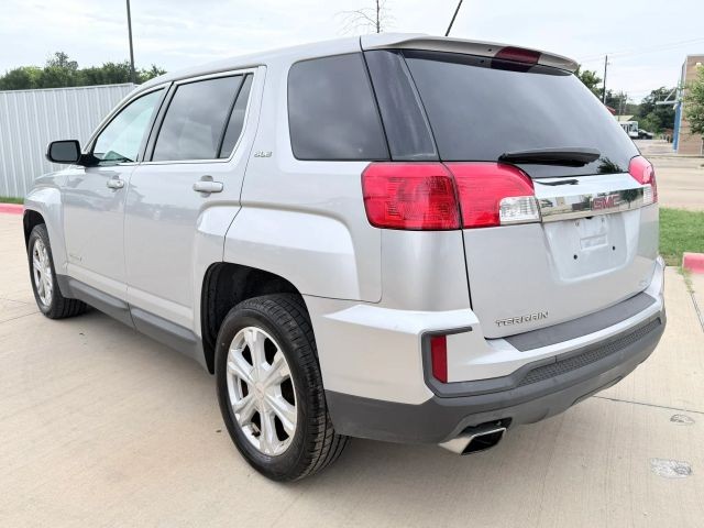 GMC Terrain Vehicle Full-screen Gallery Image 04