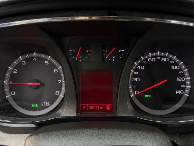 GMC Terrain Vehicle Full-screen Gallery Image 15