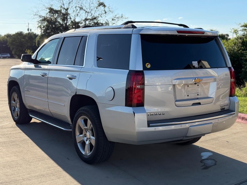Chevrolet Tahoe Vehicle Full-screen Gallery Image 04