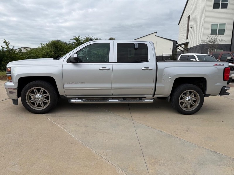 Chevrolet Silverado 1500 Vehicle Full-screen Gallery Image 03