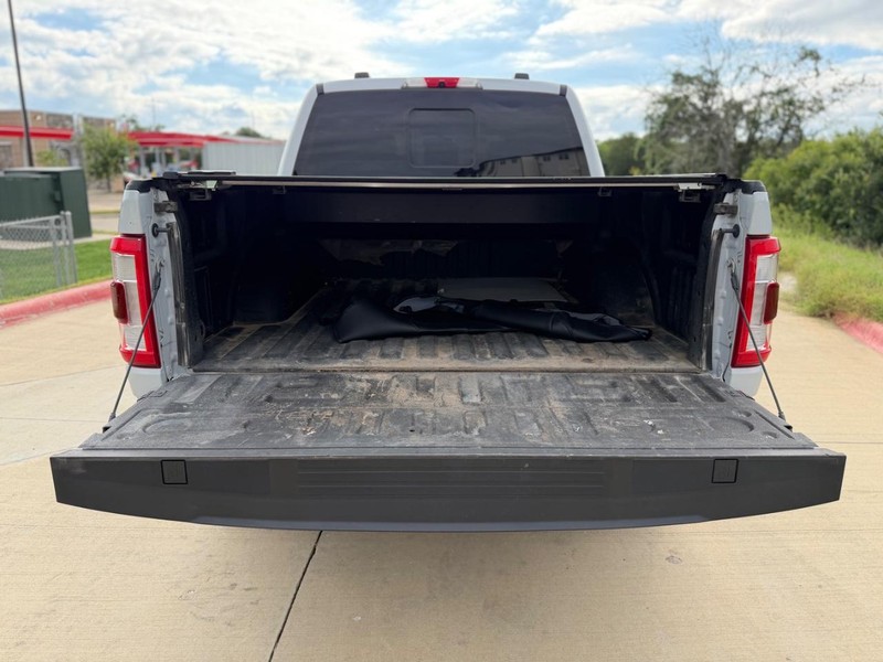 Ford F-150 Vehicle Full-screen Gallery Image 20
