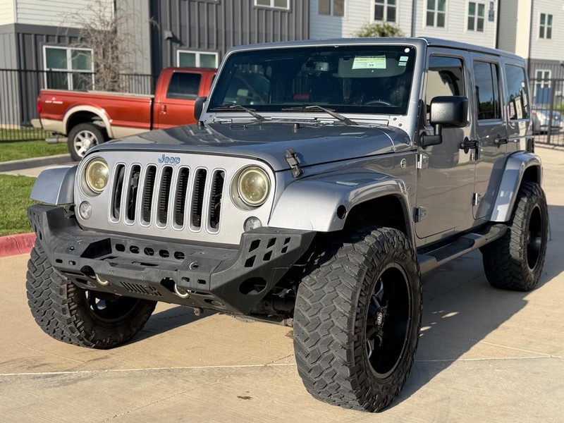 Jeep Wrangler Unlimited Vehicle Full-screen Gallery Image 02