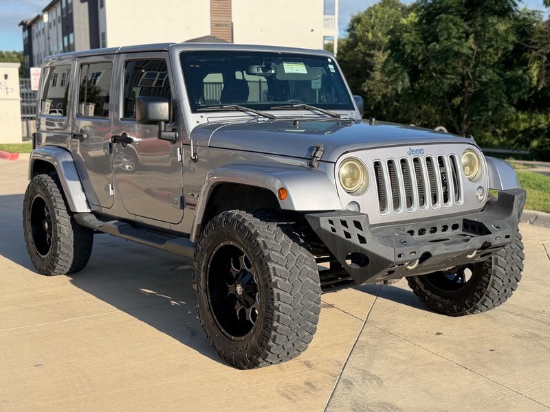 Jeep Wrangler Unlimited Vehicle Full-screen Gallery Image 08