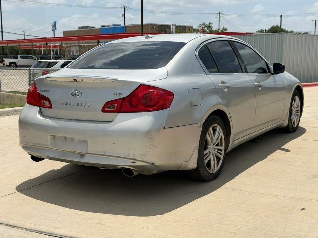 INFINITI G25 Sedan Vehicle Full-screen Gallery Image 06