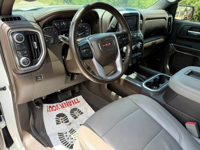 GMC Sierra 1500 Vehicle Full-screen Gallery Image 11