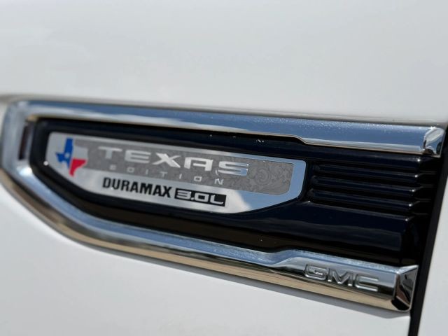 GMC Sierra 1500 Vehicle Full-screen Gallery Image 24