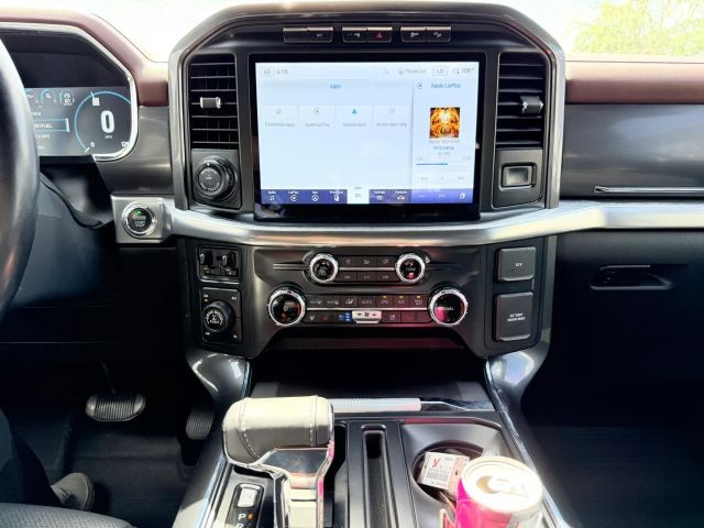 Ford F-150 Vehicle Full-screen Gallery Image 15