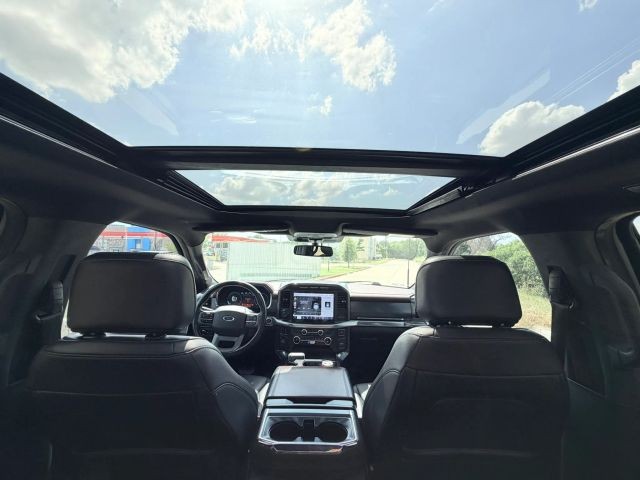 Ford F-150 Vehicle Full-screen Gallery Image 22