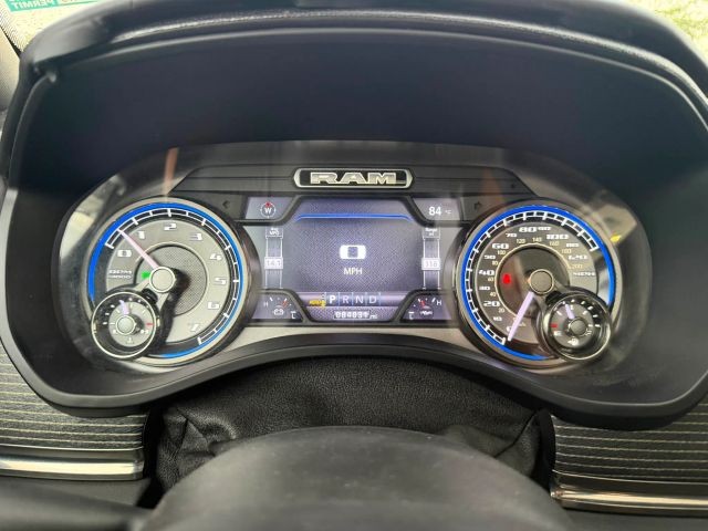 Ram 1500 Vehicle Full-screen Gallery Image 29