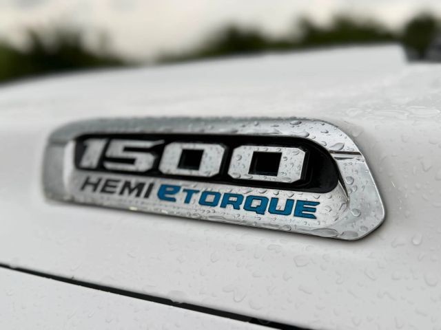 Ram 1500 Vehicle Full-screen Gallery Image 33