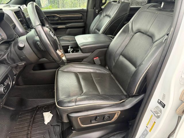 Ram 1500 Vehicle Full-screen Gallery Image 43