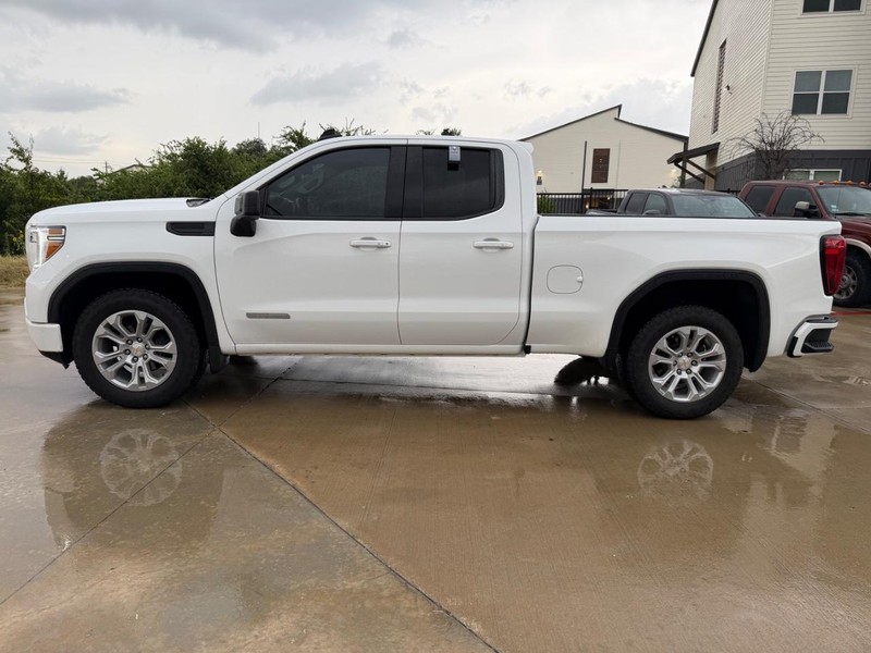 GMC Sierra 1500 Vehicle Full-screen Gallery Image 03