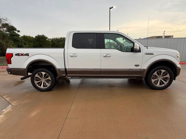 Ford F-150 Vehicle Full-screen Gallery Image 11