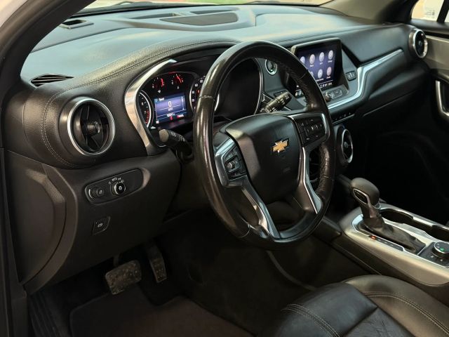 Chevrolet Blazer Vehicle Full-screen Gallery Image 10