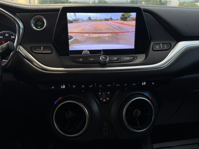 Chevrolet Blazer Vehicle Full-screen Gallery Image 14