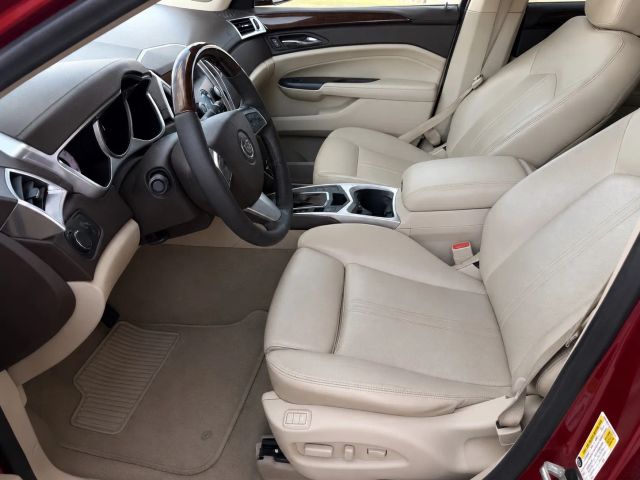 Cadillac SRX Vehicle Full-screen Gallery Image 11