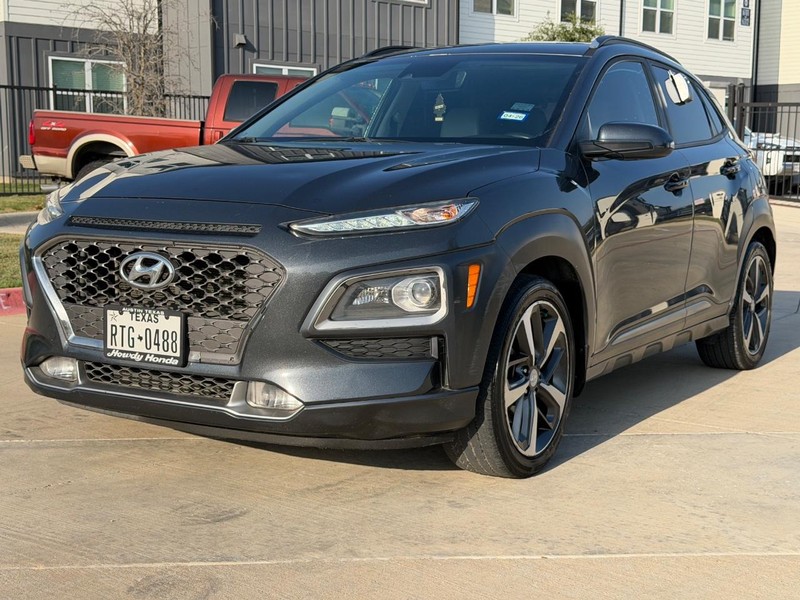 Hyundai Kona Vehicle Full-screen Gallery Image 02