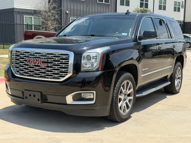 GMC Yukon Vehicle Full-screen Gallery Image 02