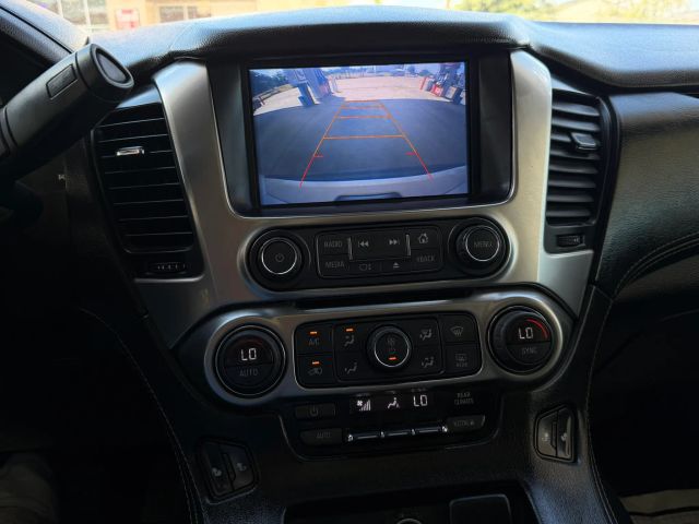 Chevrolet Tahoe Vehicle Full-screen Gallery Image 18