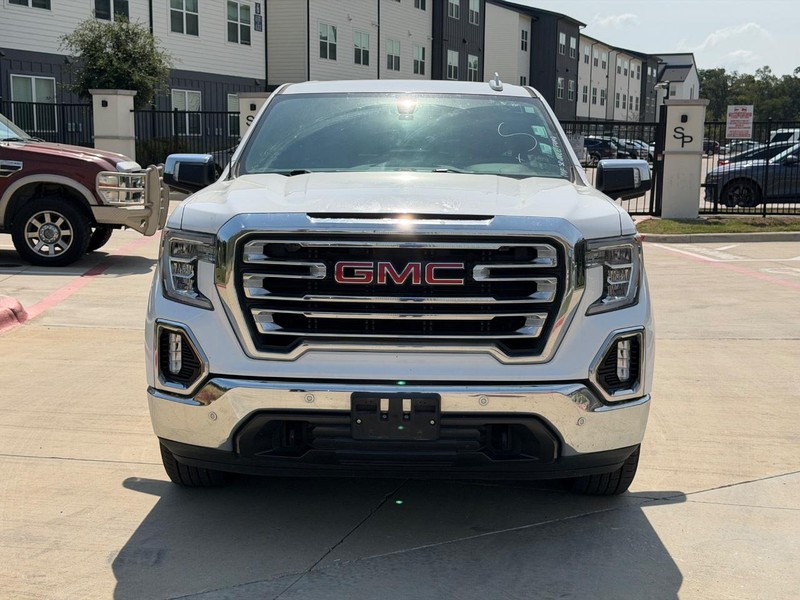 GMC Sierra 1500 Vehicle Full-screen Gallery Image 09