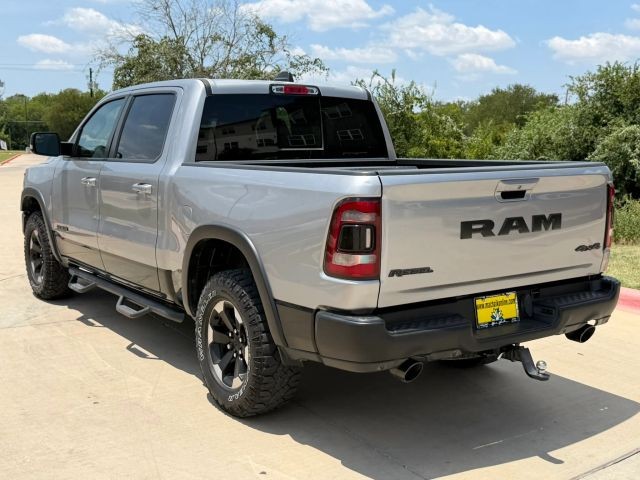 Ram 1500 Vehicle Full-screen Gallery Image 04