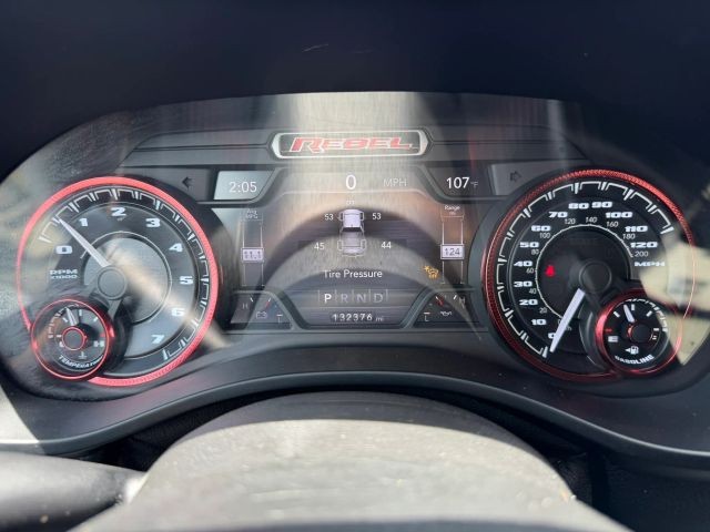 Ram 1500 Vehicle Full-screen Gallery Image 13
