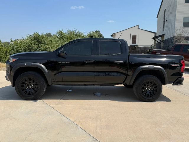 Chevrolet Colorado Vehicle Full-screen Gallery Image 03